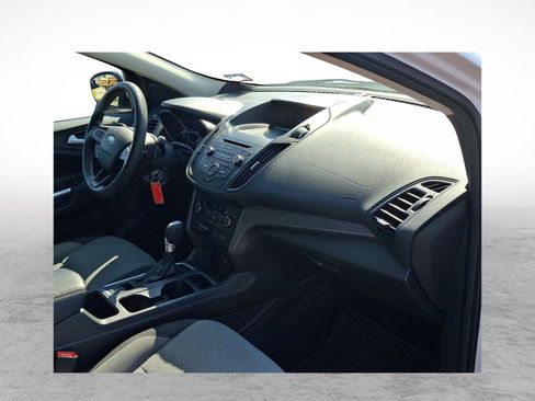 Used 2017 Ford Escape SE AWD/4WD image 12