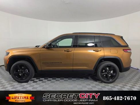 New 2026 Jeep Grand Cherokee Limited AWD/4WD image 4