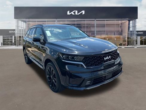 Certified 2023 Kia Sorento SX AWD/4WD image 1