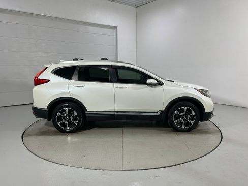 Used 2018 Honda CR-V Touring image 36