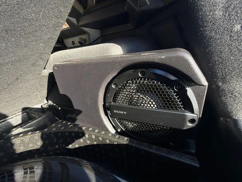 Used 2015 Ford Focus Titanium FWD image 39