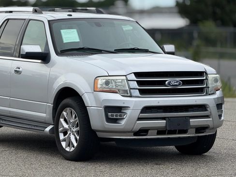 Used 2017 Ford Expedition Limited AWD/4WD image 15
