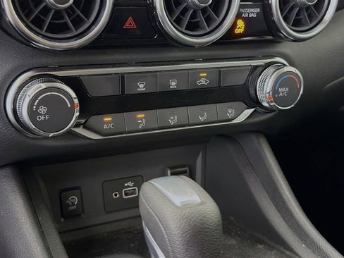 Used 2025 Nissan Sentra S image 18