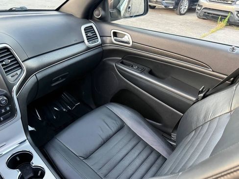 Used 2018 Jeep Grand Cherokee Limited AWD/4WD image 41
