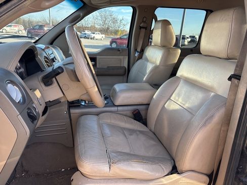 Used 2004 Ford F150 XLT image 8