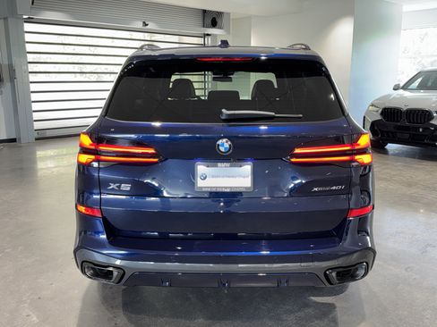 New 2026 BMW X5 xDrive40i w/ M Sport Package AWD/4WD image 7