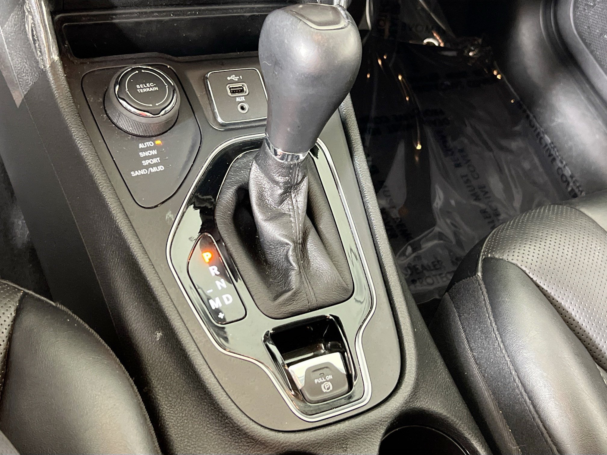 Used 2023 Jeep Cherokee Altitude Lux w/ Lux Elite Package AWD/4WD image 17