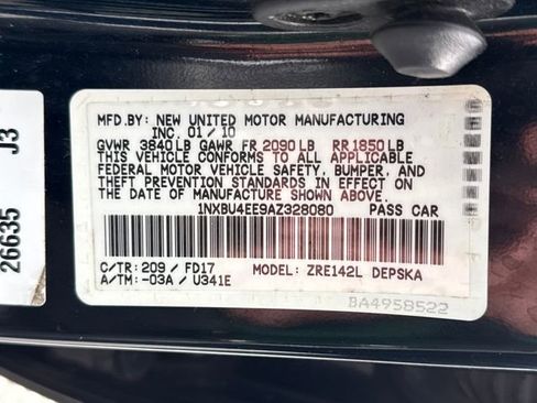Used 2010 Toyota Corolla S image 18