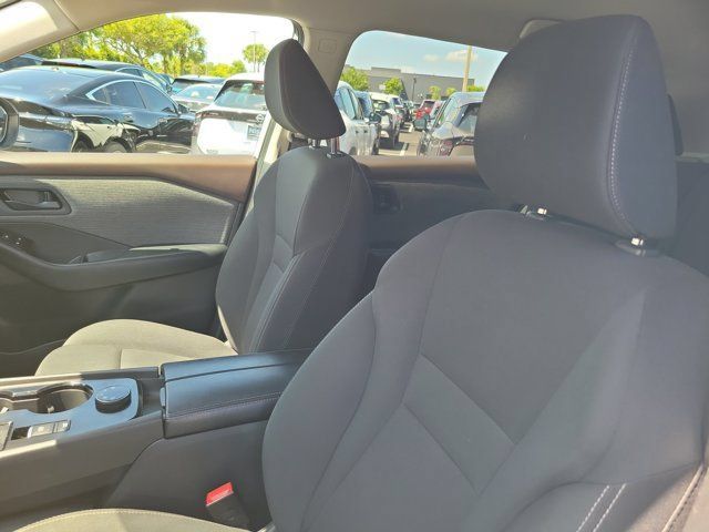 Certified 2023 Nissan Rogue S AWD/4WD image 17