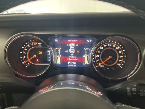 Used 2021 Jeep Wrangler Unlimited Sahara AWD/4WD image 61