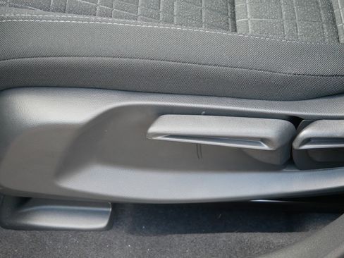 New 2026 Honda HR-V LX image 14