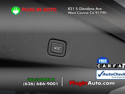 Used 2022 Cadillac XT6 Sport w/ Platinum Package image 15