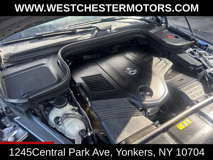Used 2023 Mercedes-Benz GLS 450 4MATIC image 26