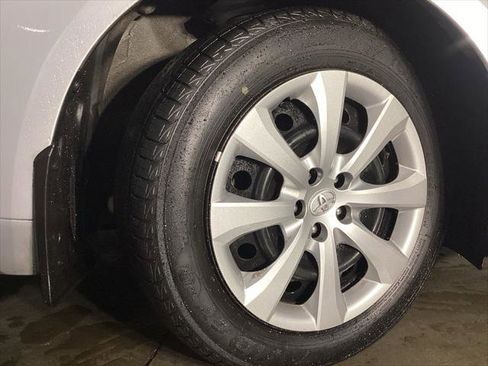 Certified 2025 Toyota Corolla LE image 4