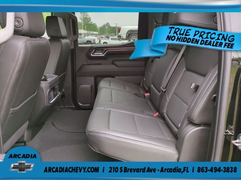 Used 2024 GMC Sierra 1500 Denali w/ Denali Reserve Package AWD/4WD image 14