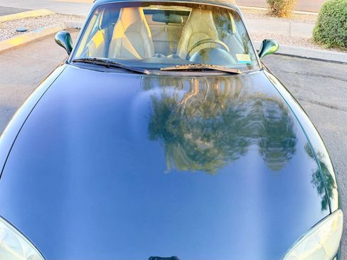 Used 2001 MAZDA MX-5 Miata LS image 5