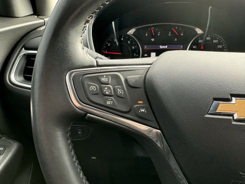 Used 2021 Chevrolet Equinox LT image 15