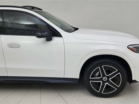 Used 2024 Mercedes-Benz GLC 300 4MATIC w/ AMG Line image 7