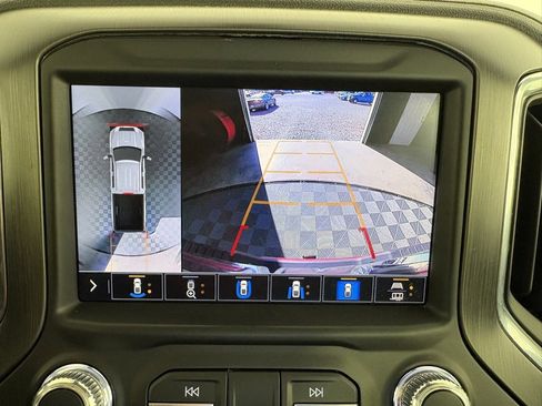 Used 2023 GMC Sierra 2500 AT4 w/ AT4 Preferred Package image 53