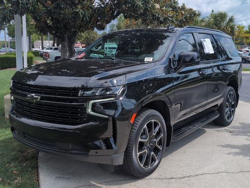 Used 2023 Chevrolet Tahoe RST w/ Sport Performance Package AWD/4WD image 5