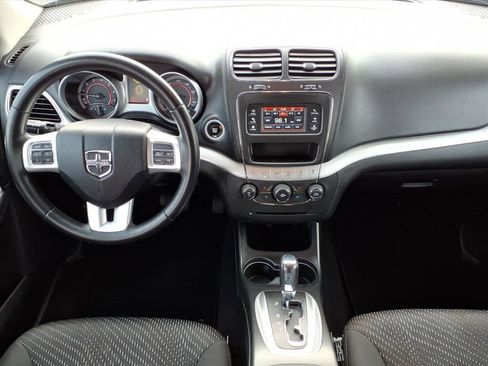 Used 2018 Dodge Journey SE w/ Connectivity Group image 32