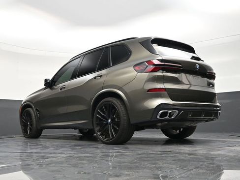 Used 2025 BMW X5 M60i AWD/4WD image 22