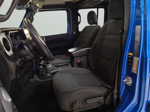 Used 2024 Jeep Wrangler Unlimited Sport AWD/4WD image 23