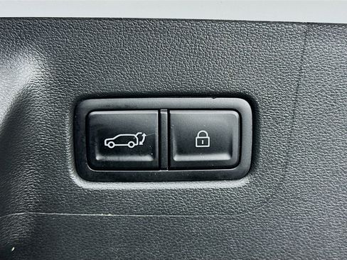 Used 2025 Hyundai Santa Fe SEL image 27