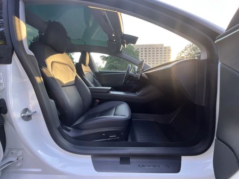 Used 2025 Tesla Model 3 RWD image 17