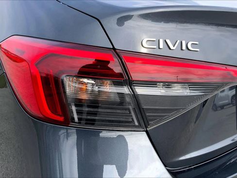 Used 2024 Honda Civic LX image 28