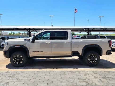 New 2026 GMC Sierra 2500 AT4X w/ LPO, Black Badging Package AWD/4WD image 6