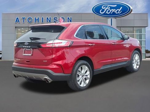 Certified 2023 Ford Edge Titanium AWD/4WD image 6