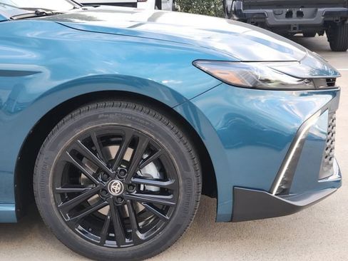 New 2026 Toyota Camry SE w/ Convenience Package FWD image 6