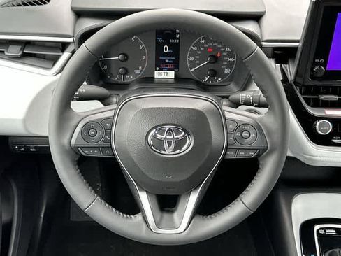 New 2024 Toyota Corolla SE image 7
