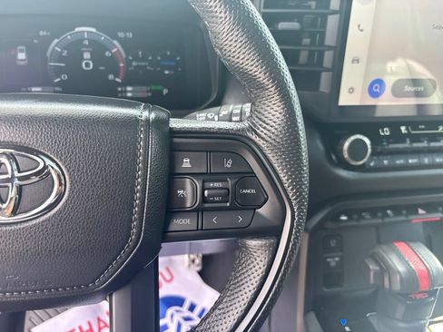 Used 2025 Toyota Sequoia TRD Pro AWD/4WD image 39