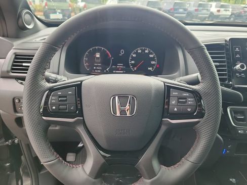 Certified 2026 Honda Ridgeline Black Edition image 15