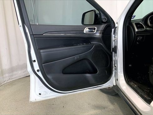 Used 2020 Jeep Grand Cherokee Limited RWD image 21