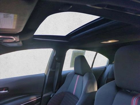 Certified 2025 Toyota Corolla SE w/ SE Premium Package image 15