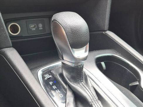 Used 2020 Hyundai Santa Fe SE AWD/4WD image 8