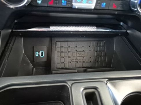 Used 2023 Ford F150 Lariat w/ Equipment Group 502A High image 32