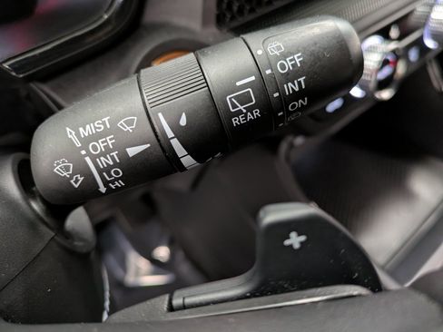 Used 2024 Honda CR-V Sport image 18