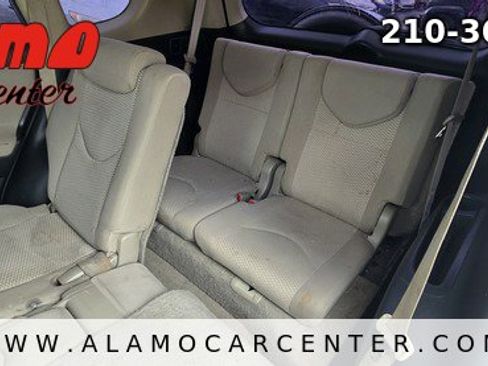 Used 2006 Toyota RAV4 Limited image 30