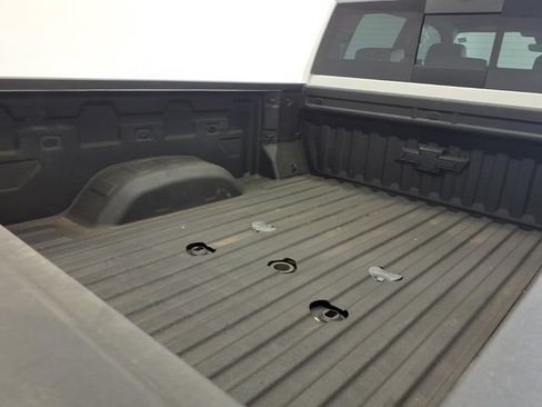 Used 2025 Chevrolet Silverado 2500 LTZ w/ LTZ Premium Package AWD/4WD image 12