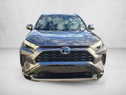 Used 2024 Toyota RAV4 SE AWD/4WD image 2