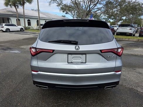 Used 2023 Acura MDX FWD w/ Technology Package image 5