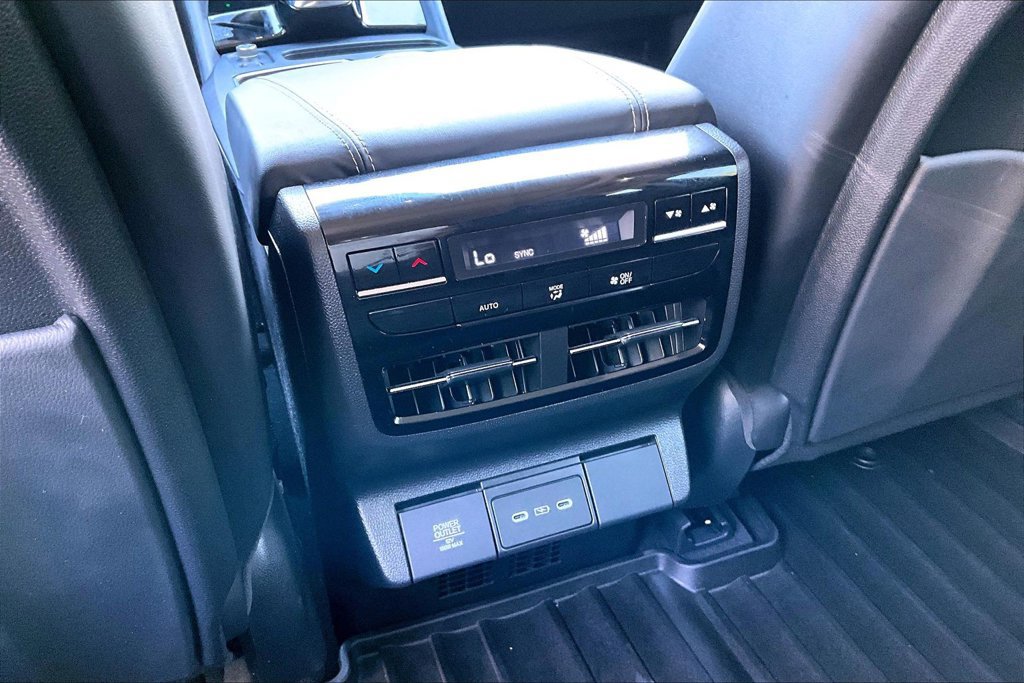 Used 2025 Acura MDX w/ Technology Package AWD/4WD image 32