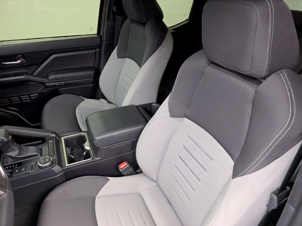 Used 2026 Toyota Tacoma TRD Sport RWD image 11