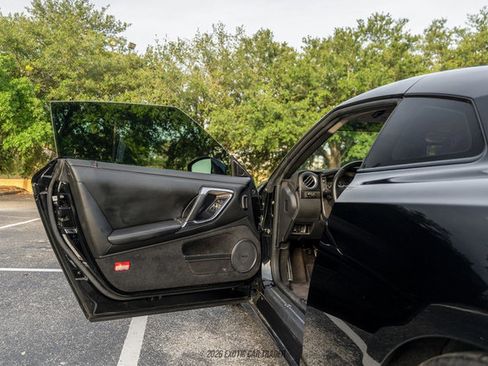 Used 2010 Nissan GT-R Premium AWD/4WD image 26