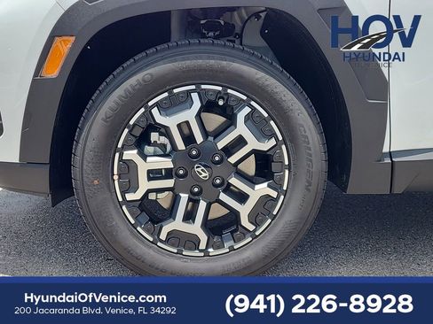 New 2025 Hyundai Tucson XRT image 3