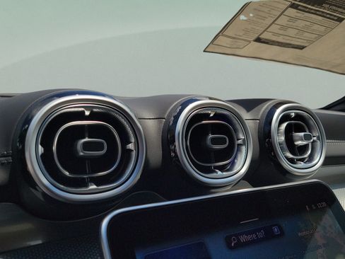 New 2026 Mercedes-Benz CLE 300 4MATIC Coupe image 24
